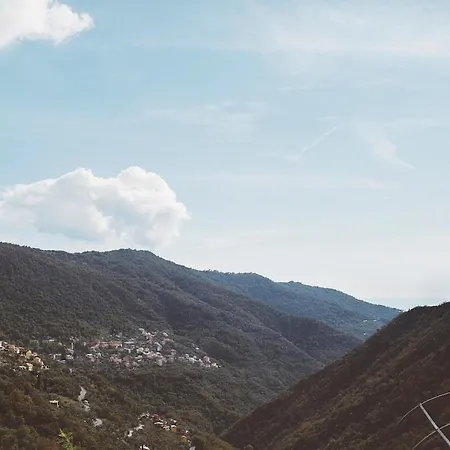 Relax & Nature - Terrace Overlooking The Valley To The Sea