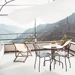 Relax & Nature - Terrace Overlooking The Valley To The Sea Διαμέρισμα *